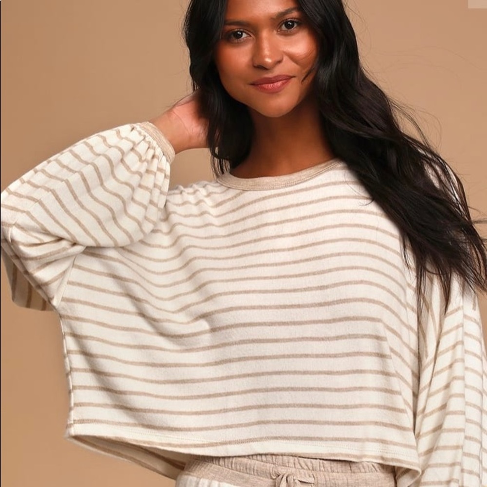 Act Casual White & Beige Striped Cropped Sweater